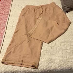 Anne Klein Women's Beige Ankle Pants